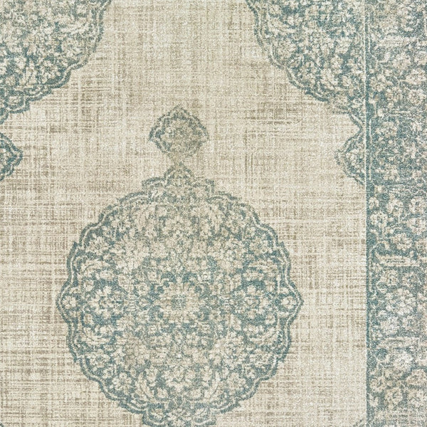 Homeroots 10' Ivory Oriental Power Loom Area Rug - Stylish, Stain Resistant, Perfect For Family Spaces & Decor 8' X 11' Polypropylene 574553