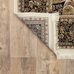 Homeroots 5' Ivory Medallion Area Rug With Fringe - Stain Resistant, Stylish Design For Any Home Decor 4' X 5' Polypropylene 574566