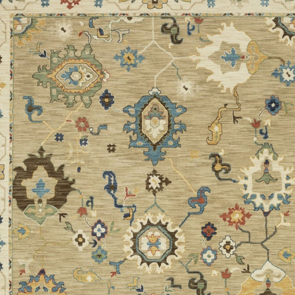 Homeroots 5' Elegant Beige And Light Blue Oriental Area Rug With Fringe - Stain Resistant For Any Decor 7' X 10' Polypropylene 574591