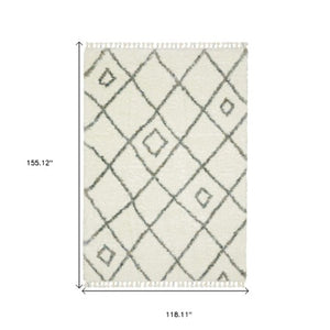 Homeroots 5' Ivory Diamond Shag Area Rug With Fringe - Stylish, Stain-resistant Comfort For Any Space 10' X 13' Polypropylene 574636