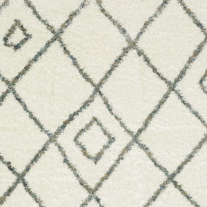 Homeroots 5' Ivory Diamond Shag Area Rug With Fringe - Stylish, Stain-resistant Comfort For Any Space 10' X 13' Polypropylene 574636