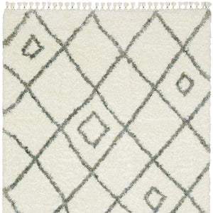 Homeroots 5' Ivory Diamond Shag Area Rug With Fringe - Stylish, Stain-resistant Comfort For Any Space 8' X 11' Polypropylene 574639