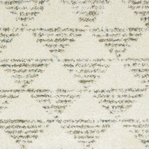 Homeroots 5' Luxurious Ivory Geometric Shag Area Rug With Trendy Fringe – Perfect For Cozy Spaces And Pets! 10' X 13' Polypropylene 574646