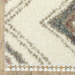 Homeroots 5' Ivory Southwestern Shag Area Rug With Fringe - Cozy, Stylish, And Stain Resistant For Any Decor 4' X 5' Polypropylene 574657