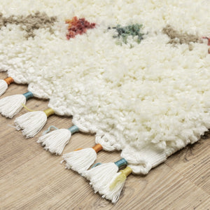 HomeRoots 5' Diamond Shag Area Rug in Gray, Ivory & Tan with Fringed Edges - Soft, Stylish & Durable Decor 5' X 8' 574660