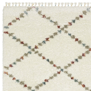 HomeRoots 5' Diamond Shag Area Rug in Gray, Ivory & Tan with Fringed Edges - Soft, Stylish & Durable Decor 4' X 6' 574662