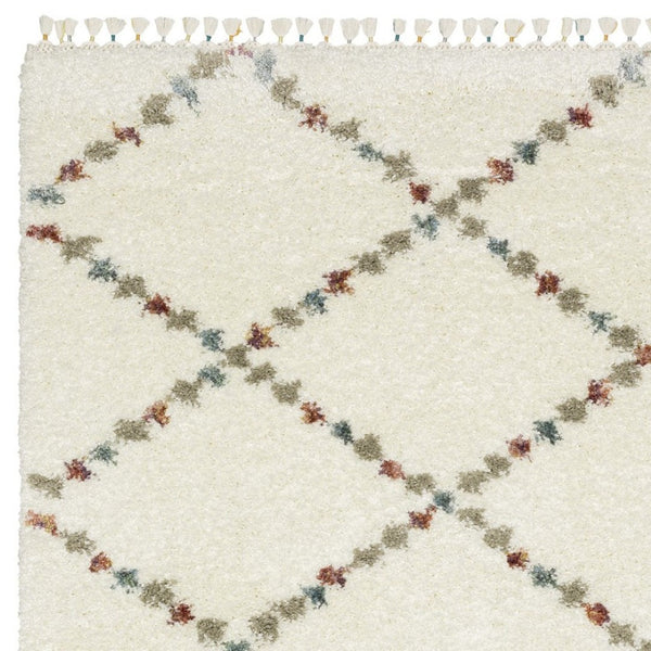 HomeRoots 5' Diamond Shag Area Rug in Gray, Ivory & Tan with Fringed Edges - Soft, Stylish & Durable Decor 4' X 6' 574662