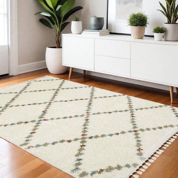 HomeRoots 5' Diamond Shag Area Rug in Gray, Ivory & Tan with Fringed Edges - Soft, Stylish & Durable Decor 4' X 6' 574662