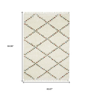 HomeRoots 5' Diamond Shag Area Rug in Gray, Ivory & Tan with Fringed Edges - Soft, Stylish & Durable Decor 4' X 6' 574662