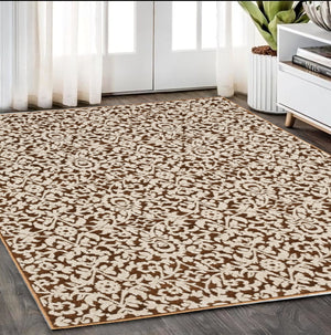 Homeroots 5' Gorgeous Orange Oriental Area Rug - Stain Resistant, Perfect For Homes With Kids And Pets 5' X 8' Polyester 574680