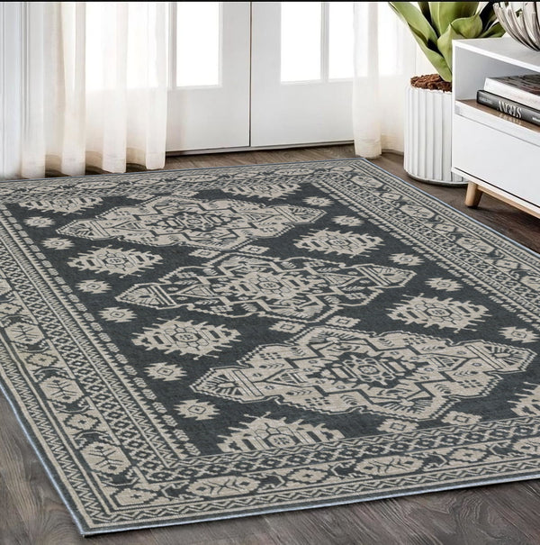 Homeroots 10' Blue Medallion Area Rug - Stylish, Stain-resistant Design For Living Spaces And Kids' Rooms 5' X 8' Polyester 574692