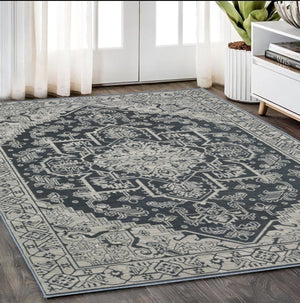 Homeroots 5' Blue Oriental Area Rug - Stain Resistant, Stylish Design For Living Spaces With Kids And Pets 5' X 8' Polyester 574695
