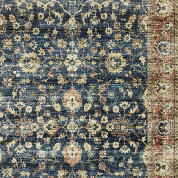 Homeroots 5' Ivory Oriental Distressed Area Rug - Stain Resistant, Non-skid Design For Stylish Home Decor 4' X 6' Polyester 574709