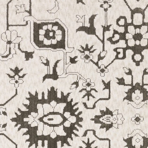 Homeroots 5' Elegant Ivory Oriental Area Rug – Stain Resistant, Perfect For Homes With Kids And Pets, 5x8 7' X 10' Polyester 574721