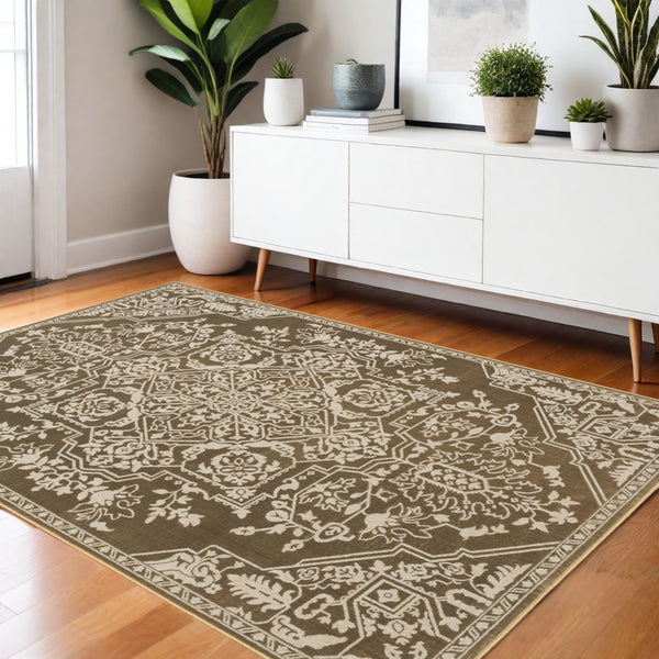 Homeroots 10' Elegant Power Loom Oriental Area Rug In Blue - Stain Resistant, Perfect For Kids And Pets! 4' X 6' Polyester 574729