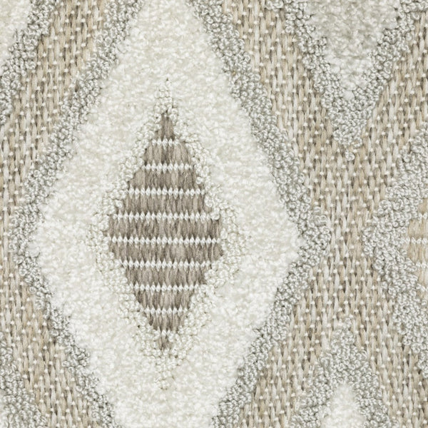 HomeRoots 5' Elegant Beige and Gray Diamond Area Rug – Durable, Stain-Resistant, Perfect for Any Home Decor 5' X 8' 574823