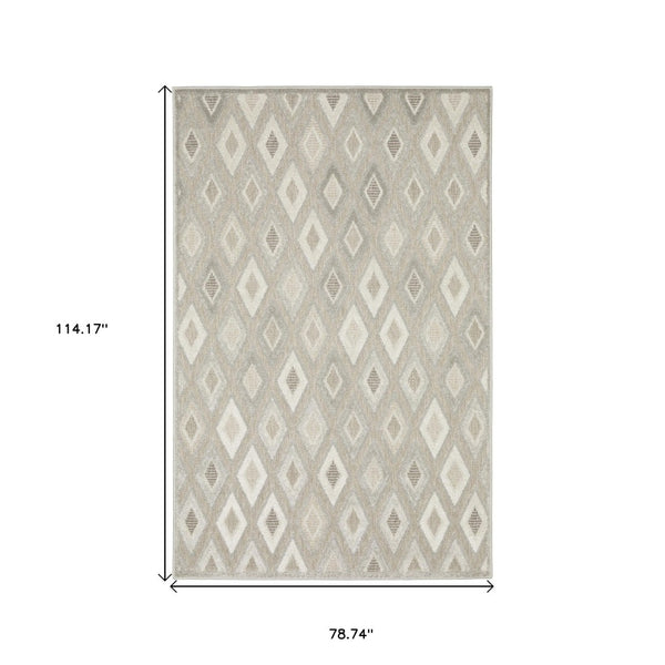 HomeRoots 5' Elegant Beige and Gray Diamond Area Rug – Durable, Stain-Resistant, Perfect for Any Home Decor 7' X 10' 574825