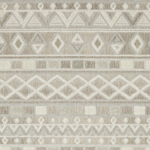 Homeroots 5' Geometric Power Loom Area Rug In Beige And Gray - Stylish, Stain-resistant Decor For Any Space 5' X 8' Polypropylene 574843