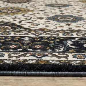 HomeRoots 5' Red Medallion Area Rug with Fringe - Elegant, Stain-Resistant Design for Stylish Living Spaces! 7' X 10' 574869