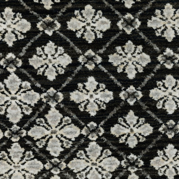 HomeRoots 5' Modern Black and Gray Diamond Area Rug with Stylish Fringe for Durable, Cozy Living Spaces 5' X 8' 574885