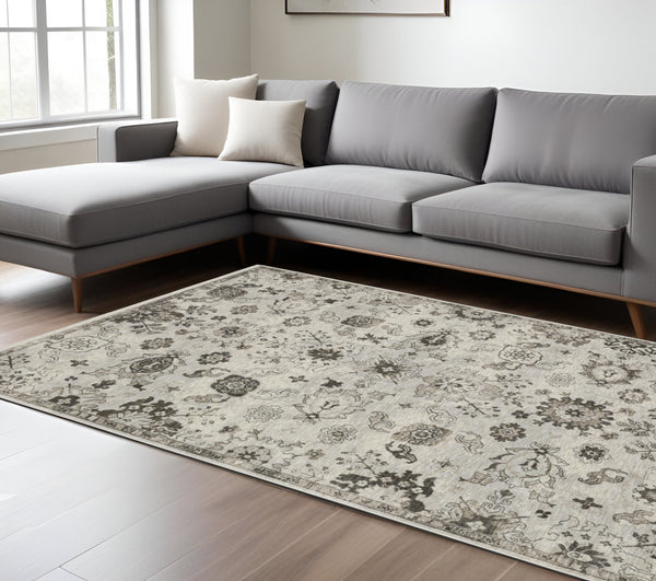 Homeroots 5' Ivory Oriental Area Rug With Fringe - Elegant Design, Stain Resistant, Perfect For Home Décor 7' X 10' Polyester 574895