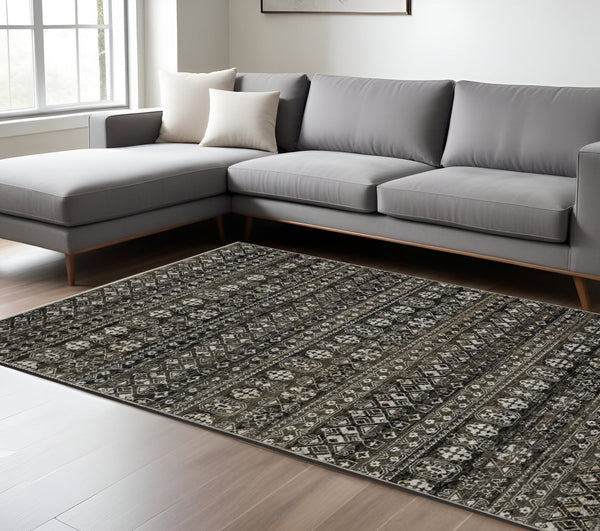 Homeroots 5' Black Tribal Area Rug With Fringe – Modern Design, Stain Resistant, Perfect For Homes With Kids & Pets 8' X 11' Polyester 574900