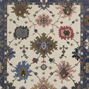 Homeroots 5' Elegant Ivory Blue Gray Floral Area Rug With Fringe - Stain Resistant, Soft Texture For Any Space 8' X 11' Polyester 574920