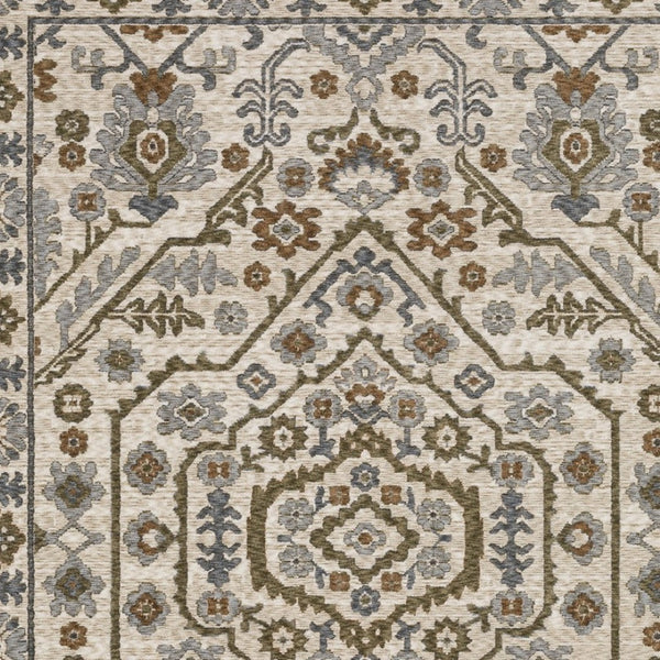 Homeroots 5' Floral Green Area Rug With Fringe - Stylish, Stain-resistant Design For Kid & Pet-friendly Homes 4' X 6' Polyester 574956