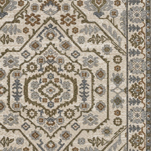 Homeroots 5' Floral Green Area Rug With Fringe - Stylish, Stain-resistant Design For Kid & Pet-friendly Homes 5' X 8' Polyester 574957