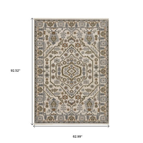 Homeroots 5' Floral Green Area Rug With Fringe - Stylish, Stain-resistant Design For Kid & Pet-friendly Homes 5' X 8' Polyester 574957