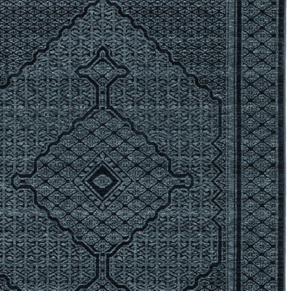 HomeRoots 5' Blue and Teal Medallion Area Rug with Trendy Fringe - Stain and Fade Resistant for Everyday Use 5' X 8' 574993