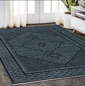HomeRoots 5' Blue and Teal Medallion Area Rug with Trendy Fringe - Stain and Fade Resistant for Everyday Use 5' X 8' 574993
