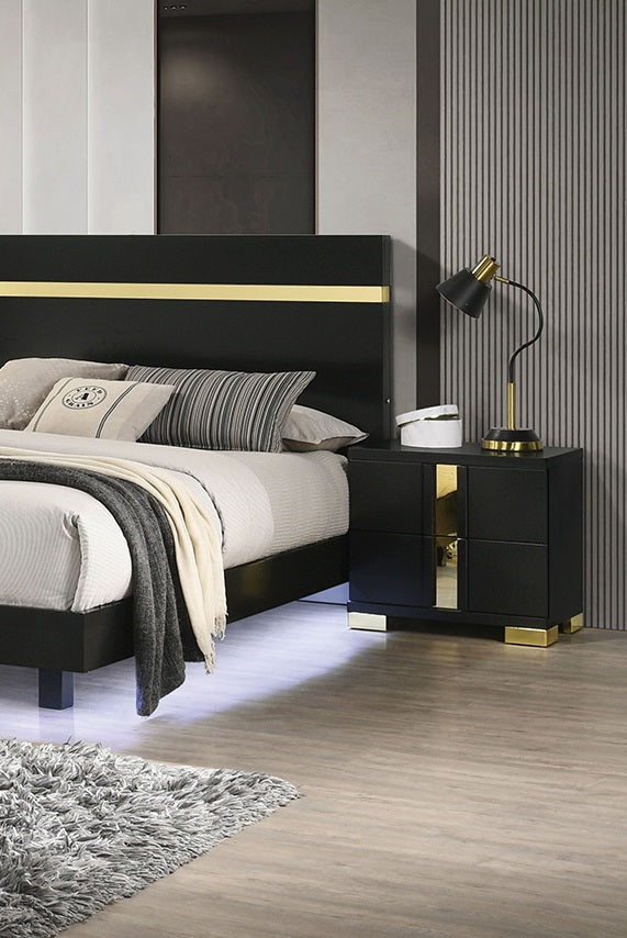 English Elm Modern Black 3-Piece Bedroom Set - Eastern King Bed With Led Lighting & Stylish Nightstands Included B2741S00184