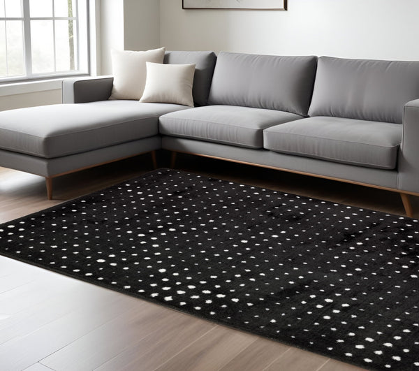 Homeroots 5' Artistic Brown Geometric Power Loom Area Rug – Stain Resistant, Perfect For Homes With Kids & Pets 10' X 13' Polyester 575048