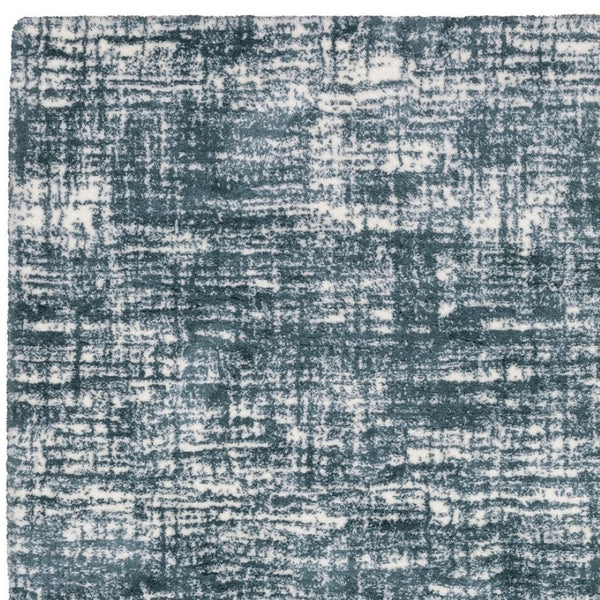 Homeroots 5' Abstract Green And Ivory Area Rug - Perfect For Kids And Pets, Stain Resistant, Artful Design 4' X 6' Polyester 575070