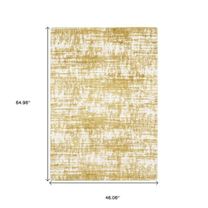 Homeroots 5' Abstract Green And Ivory Area Rug - Perfect For Kids And Pets, Stain Resistant, Artful Design 4' X 6' Polyester 575079