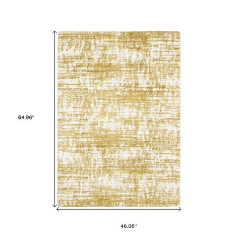 Homeroots 5' Abstract Green And Ivory Area Rug - Perfect For Kids And Pets, Stain Resistant, Artful Design 4' X 6' Polyester 575079