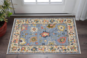 Homeroots 2' Cozy Gray Oriental Area Rug With Fringe - Elevate Your Space With Timeless Style And Warmth 2' X 3' Wool Blend 575203