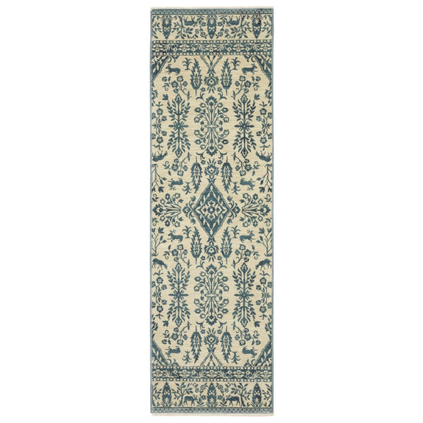HomeRoots 5' Elegant Ivory and Blue Oriental Area Rug with Fringe - Stain Resistant, Ideal for Any Room 8' Runner 575234