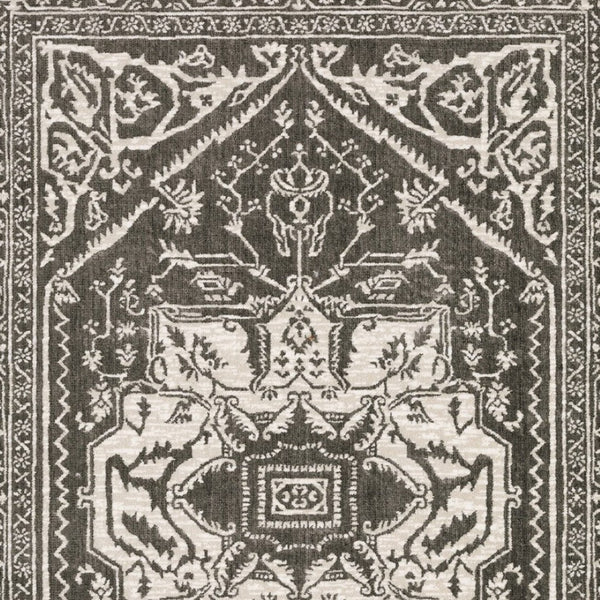 Homeroots 5' Ivory And Gold Oriental Area Rug - Stain Resistant, Stylish Design For Any Home Decor 4' X 6' Polyester 575244