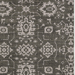 Homeroots 5' Elegant Ivory Oriental Area Rug – Stain Resistant, Perfect For Homes With Kids And Pets, 5x8 4' X 6' Polyester 575248