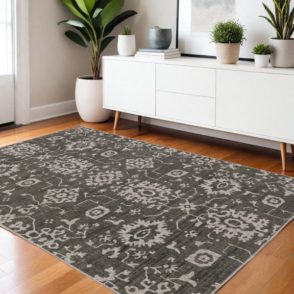 Homeroots 5' Elegant Ivory Oriental Area Rug – Stain Resistant, Perfect For Homes With Kids And Pets, 5x8 4' X 6' Polyester 575248