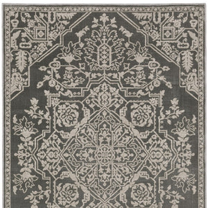 Homeroots 10' Elegant Power Loom Oriental Area Rug In Blue - Stain Resistant, Perfect For Kids And Pets! 4' X 6' Polyester 575249