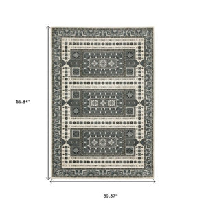 Homeroots 3' Gray Medallion Area Rug - Stylish, Stain-resistant, Perfect For Kids And Pets, Elevate Your Space! 3' X 5' Polypropylene,Polyester 575254
