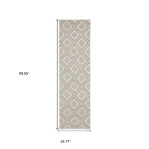 Homeroots 3' Gray Diamond Area Rug - Stain Resistant, Stylish Design Perfect For Homes With Kids And Pets 8' Runner Polypropylene 575273