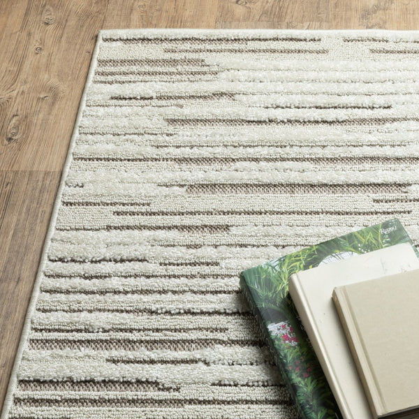HomeRoots 5' Distressed Ivory and Brown Striped Area Rug - Durable, Stain-Resistant, Perfect for Any Space 8' Runner 575279