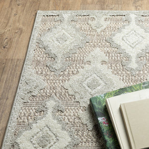 HomeRoots 5' Timeless Beige and Gray Oriental Area Rug - Stain Resistant, Durable, Perfect for High-Traffic Spaces 8' Runner 575281