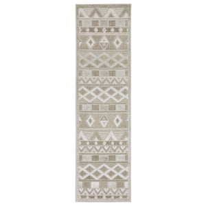 Homeroots 5' Geometric Power Loom Area Rug In Beige And Gray - Stylish, Stain-resistant Decor For Any Space 8' Runner Polypropylene 575283
