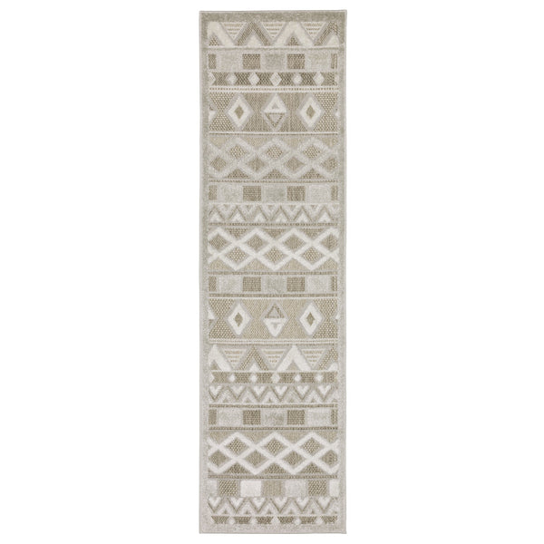 Homeroots 5' Geometric Power Loom Area Rug In Beige And Gray - Stylish, Stain-resistant Decor For Any Space 8' Runner Polypropylene 575283