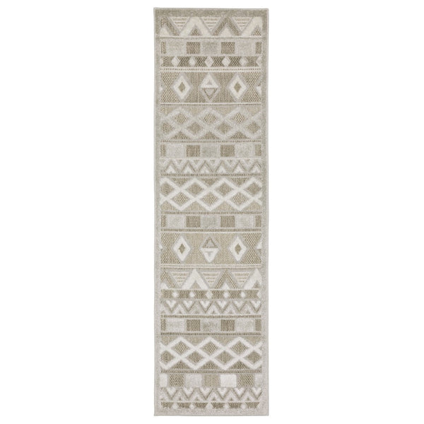 HomeRoots 5' Modern Beige and Gray Geometric Area Rug - Stylish, Durable, and Perfect for High-Traffic Spaces 8' Runner 575283
